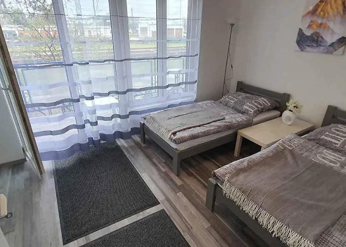 In - Balaton 44083 * שיופוק